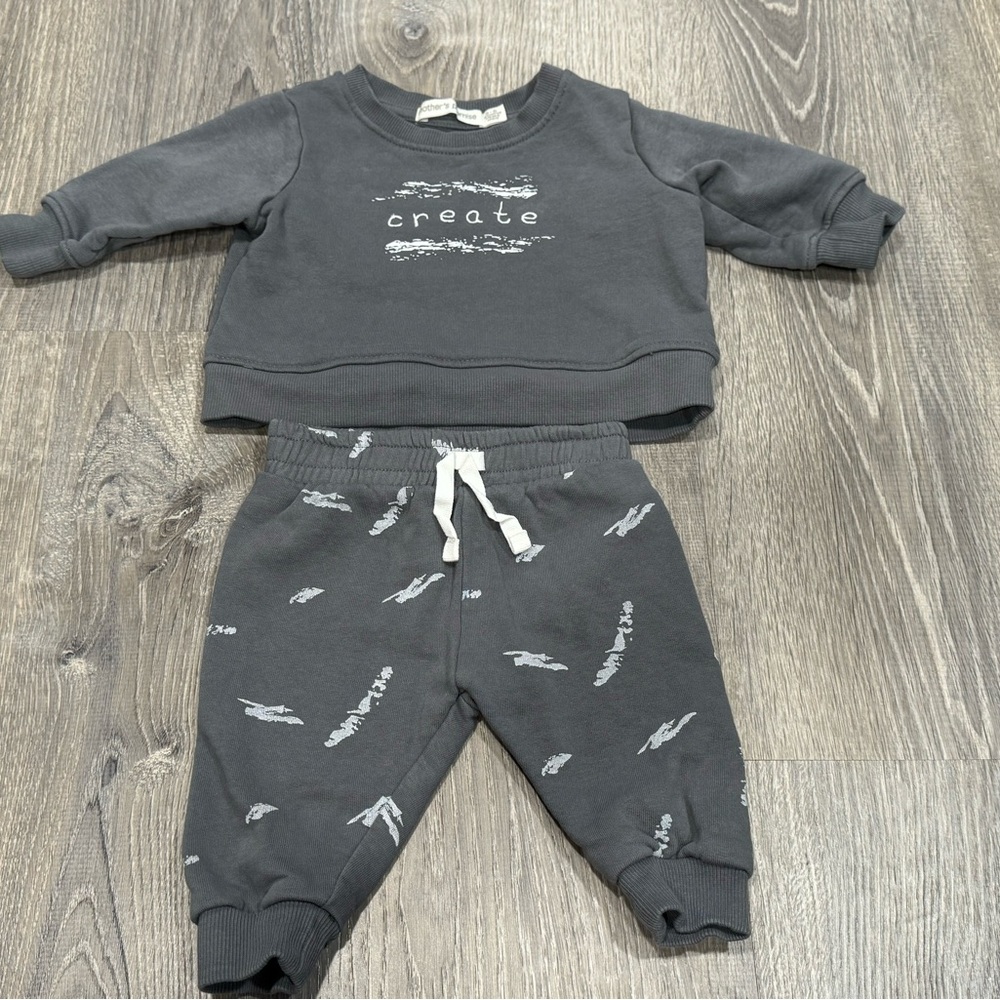 Baby outfit mother’s promise gray sweatshirt set create 3 to 6 months J42